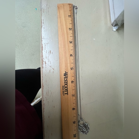 🔴Authentic TIFFANY & CO Retired Vintage Filigree heart & Key Pendent Necklace🔴 - Picture 10 of 11